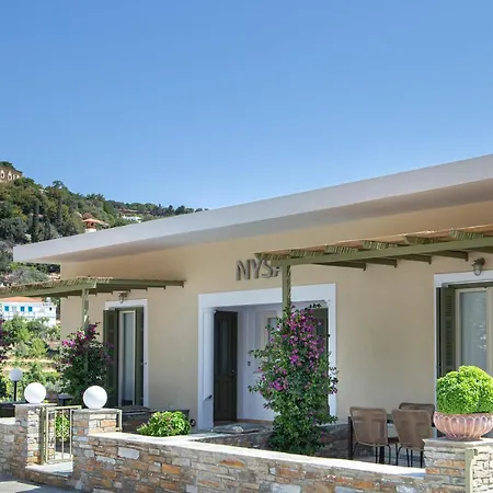 Nysa Apartmán Ménites